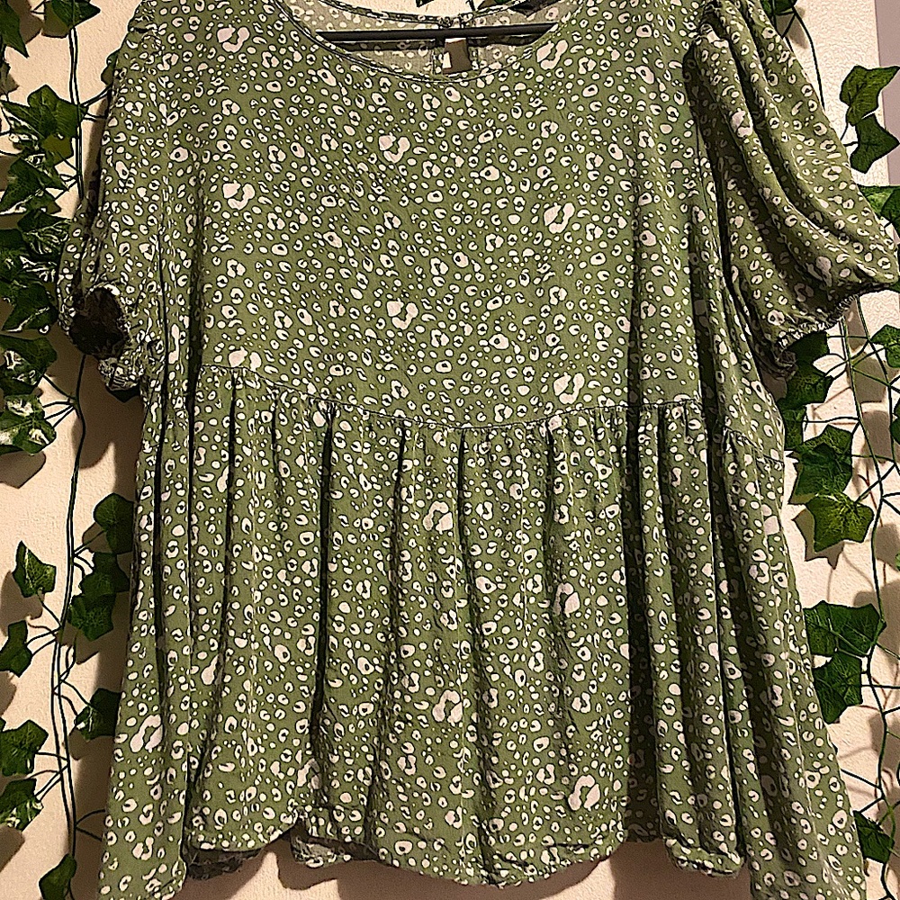 SHEIN green leopard top🐆💓